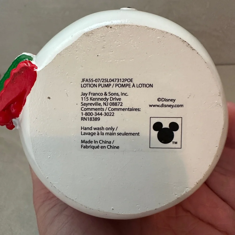 Disney Minnie Mouse Holiday Snowman w/Scarf Soap Dispenser Ceramic NEW - Picture 3 of 7